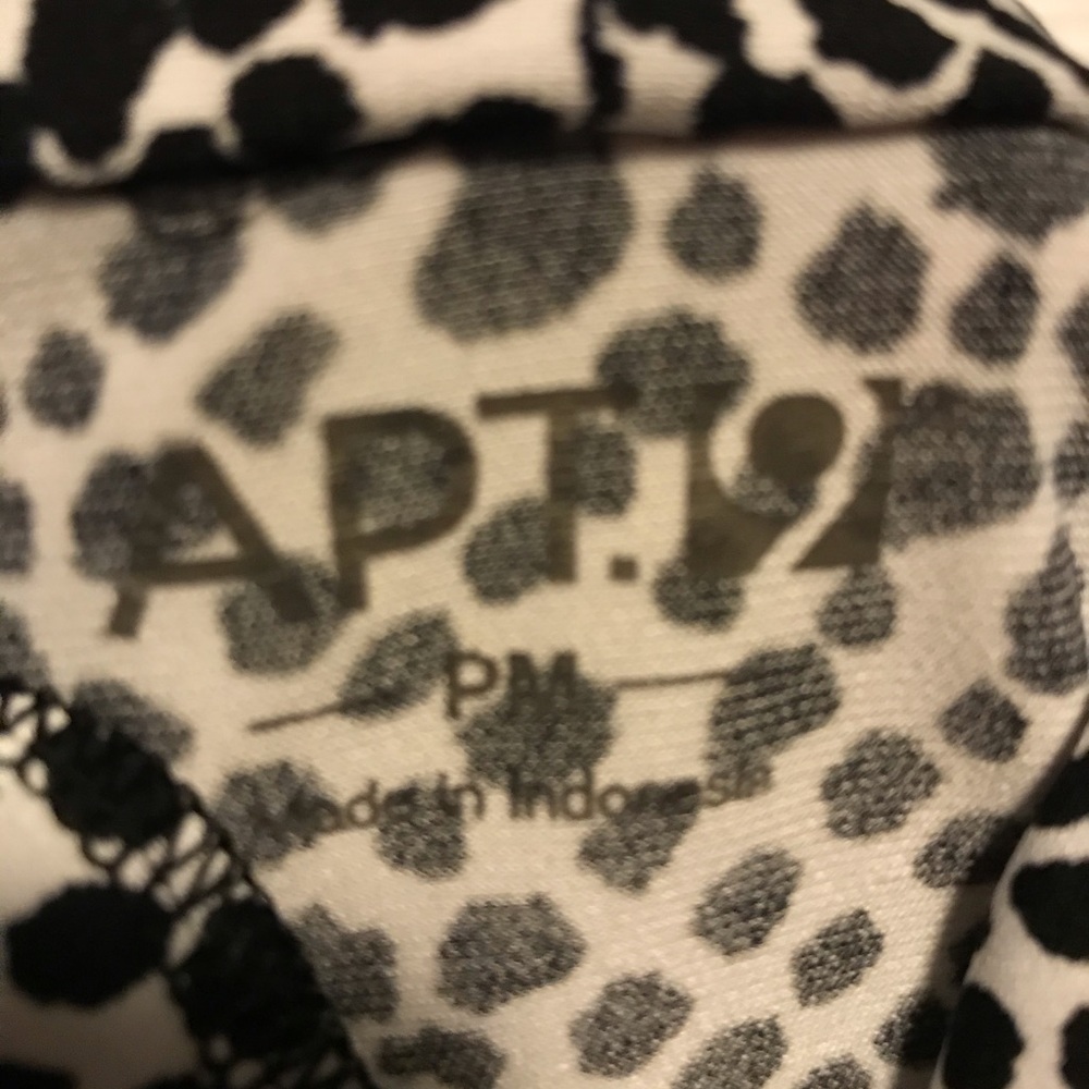 Patterned blouse - Picture 3 of 3